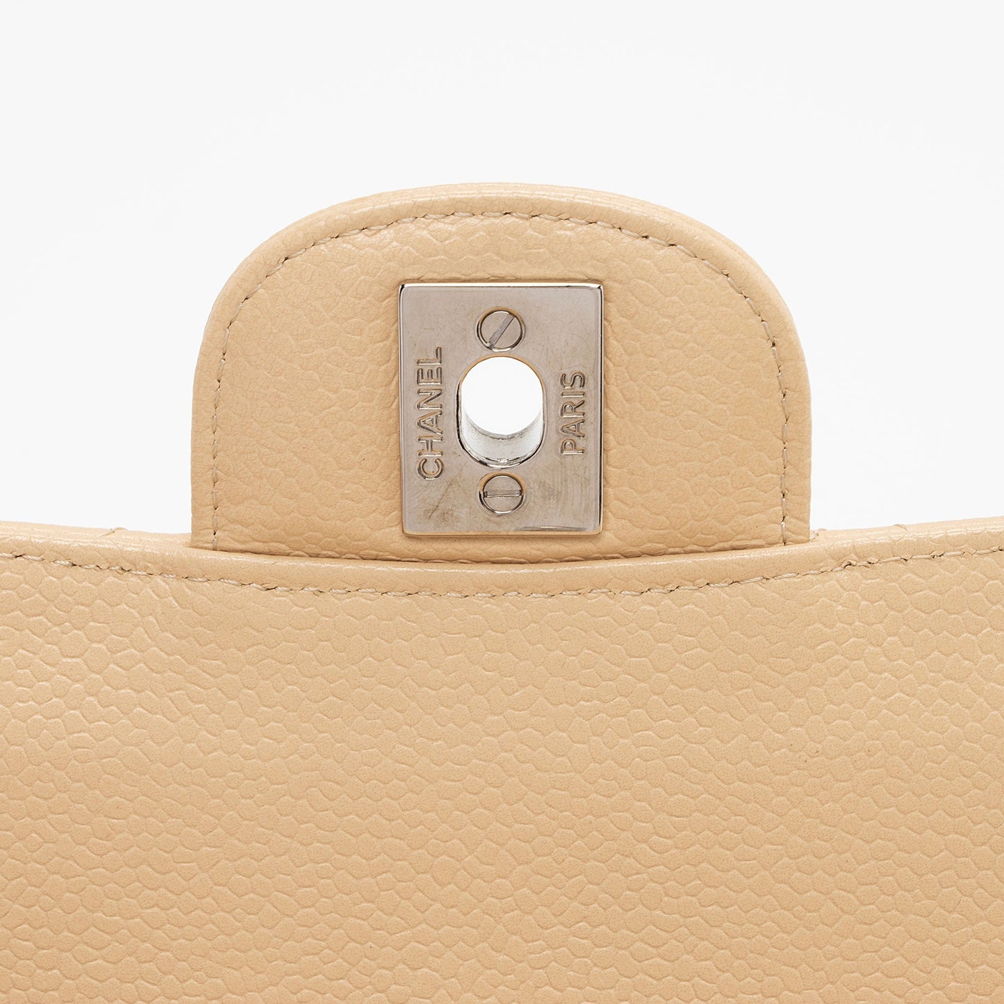 Chanel Caviar Leather Classic Medium Double Flap Bag (SHF-XFQF4l)