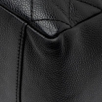 Chanel Caviar Leather Grand Shopping Tote (SHF-eUITwo)