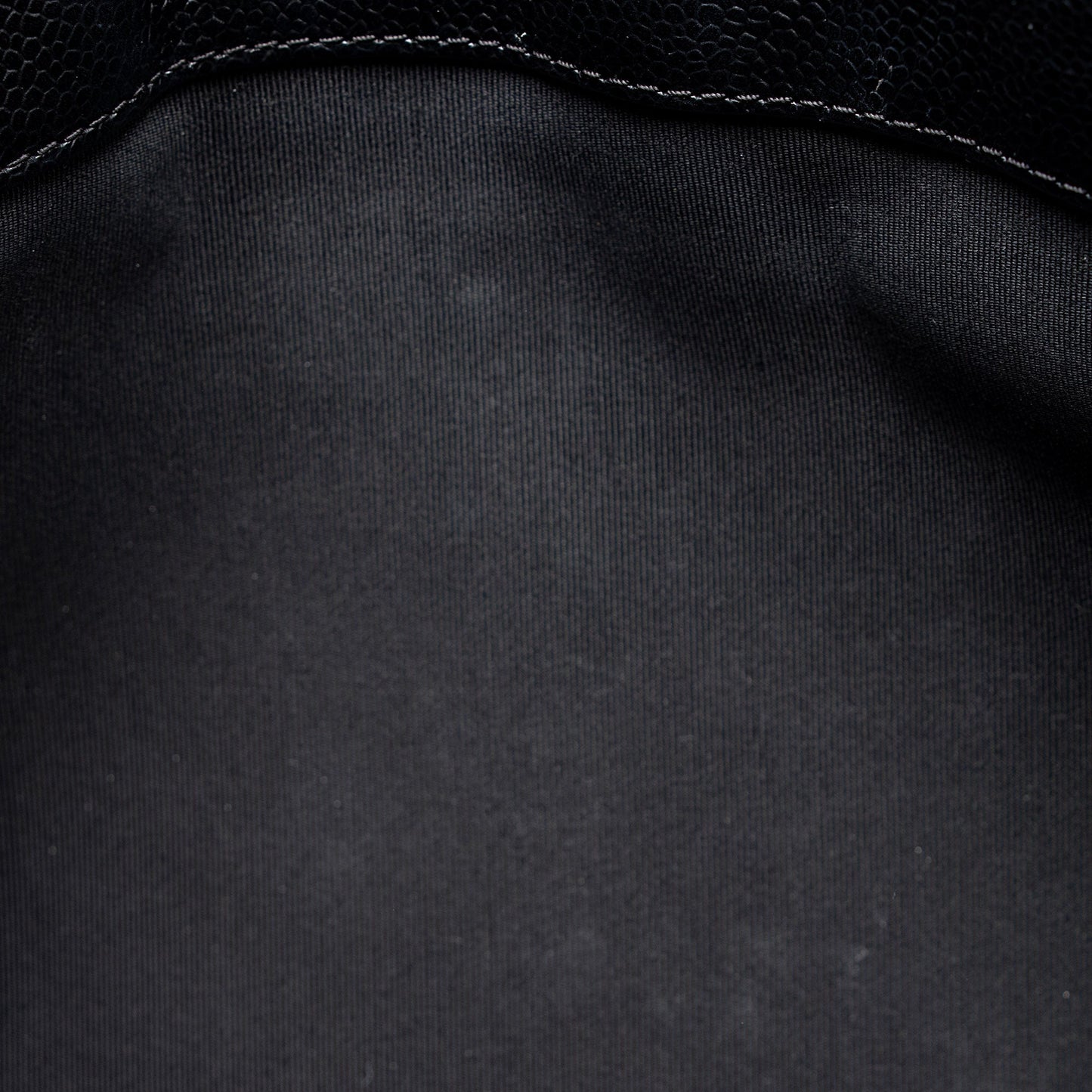 Chanel Caviar Leather Grand Shopping Tote (SHF-eUITwo)