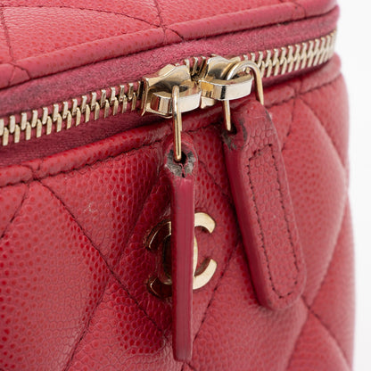 Chanel Caviar Leather Mini Vanity Case with Chain (SHF-hUSnvn)