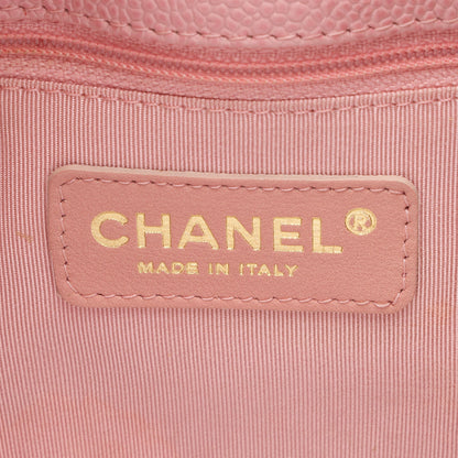Chanel Caviar Leather Petite Shopping Tote (SHF-yT2Qvc)