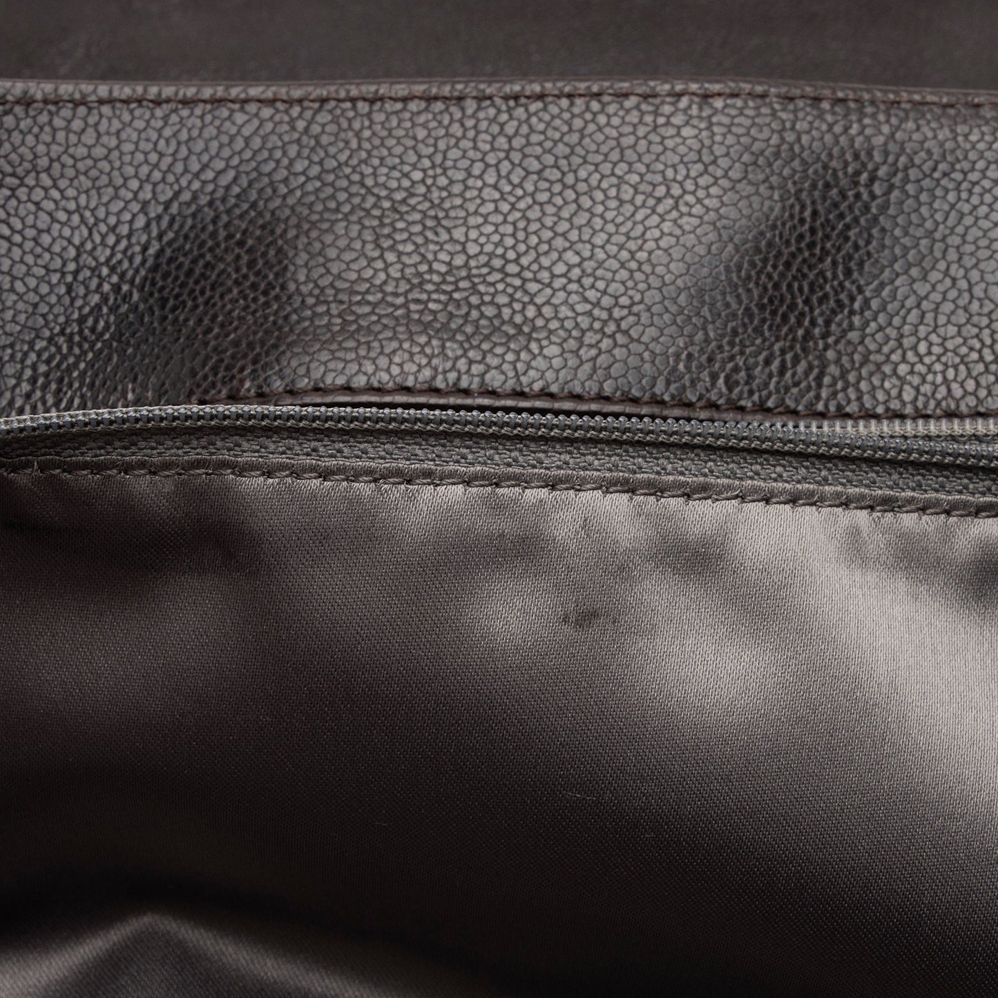 Chanel Caviar Leather Pocket In The City Accordion Flap Bag (SHF-7yhvso)