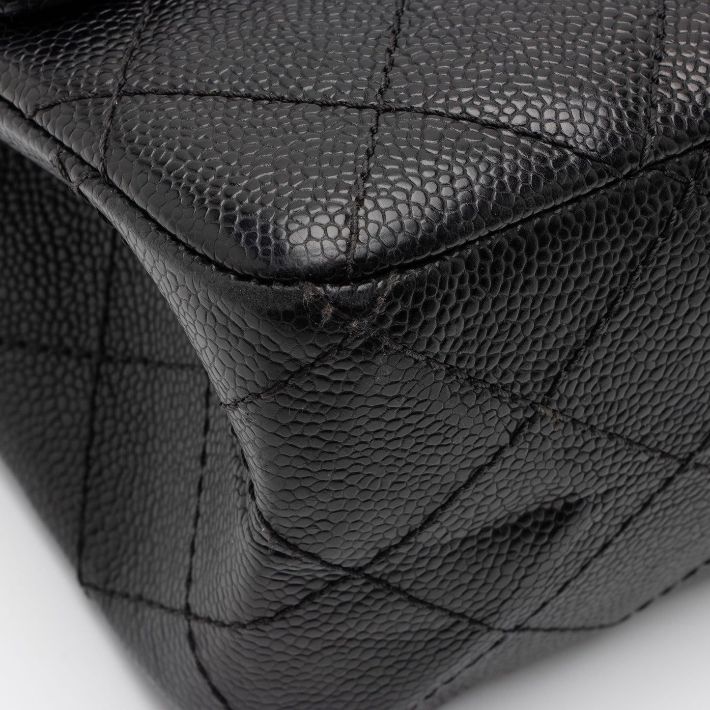 Chanel Caviar Leather Reissue 227 Double Flap Shoulder Bag (SHF-f1StZB)