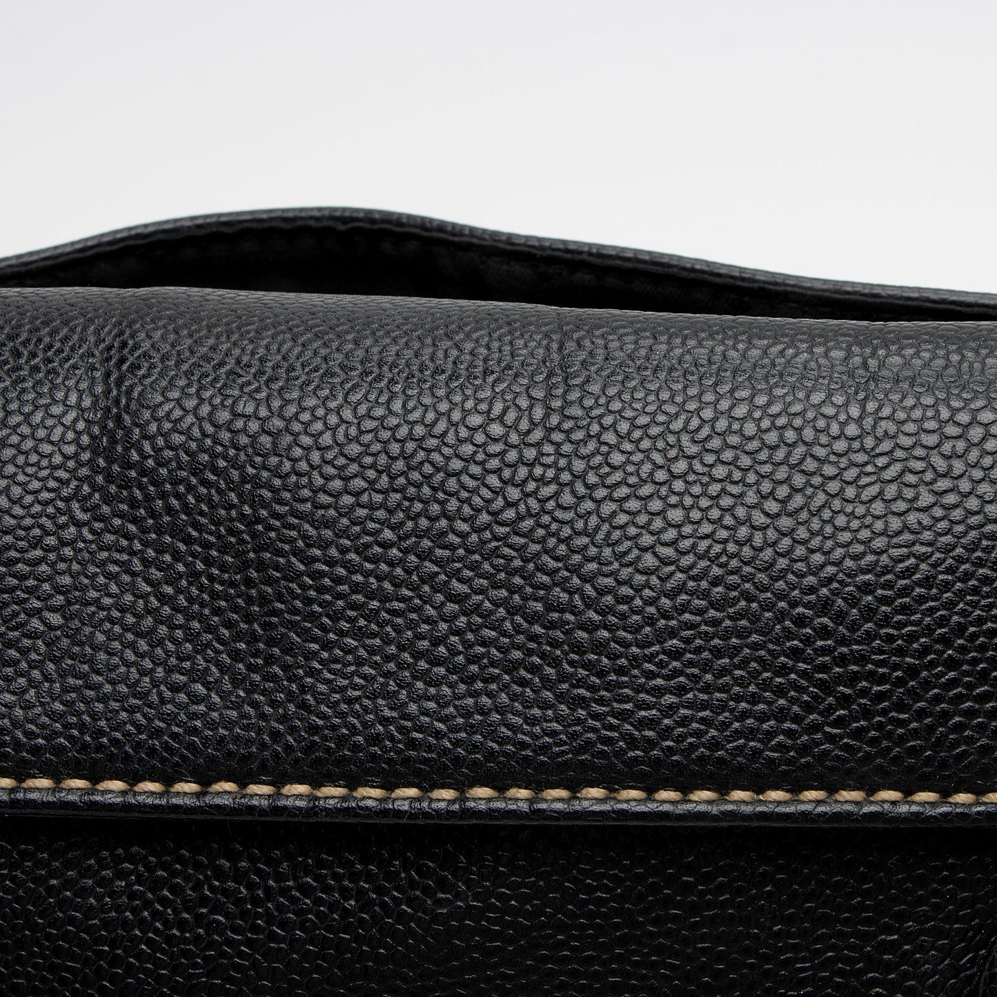 Chanel Caviar Leather Stitched CC Flap Satchel (SHF-ewpcah)
