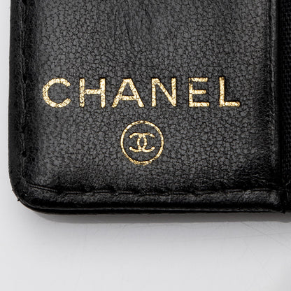 Chanel Caviar Leather Timeless CC 6 Key Holder (SHF-mNPvc8)