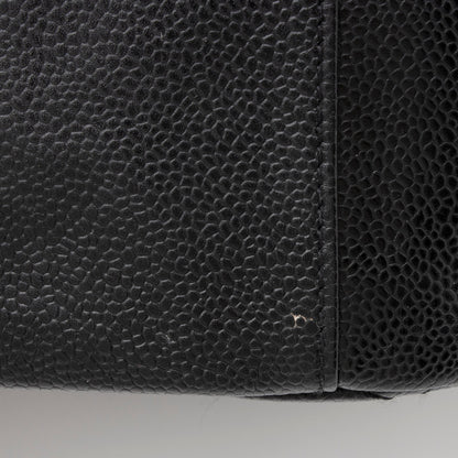 Chanel Caviar Leather Timeless CC Hobo (SHF-fu7h3a)