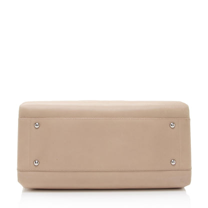 Chanel Caviar Leather Timeless CC Ultimate Executive Tote (SHF-XCdU0j)