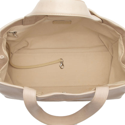 Chanel Caviar Leather Timeless CC Ultimate Executive Tote (SHF-XCdU0j)