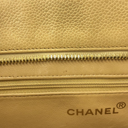 Chanel Caviar Medallion Tote (SHG-Sy9GT7)