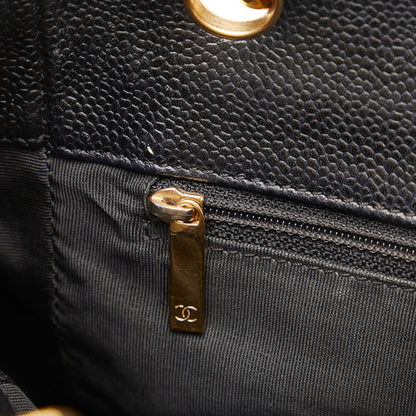 Chanel Caviar Petite Shopping Tote (SHG-ivSuzo)