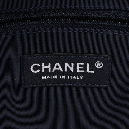 Chanel Chevron Denim Boy Tote (SHF-z2AHH6)