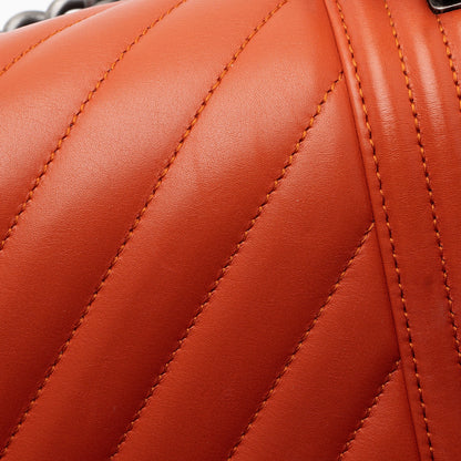Chanel Chevron Lambskin Old Medium Boy Bag (SHF-ve5YS5)