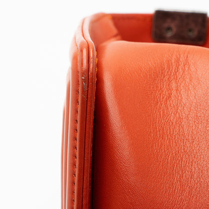 Chanel Chevron Lambskin Old Medium Boy Bag (SHF-ve5YS5)