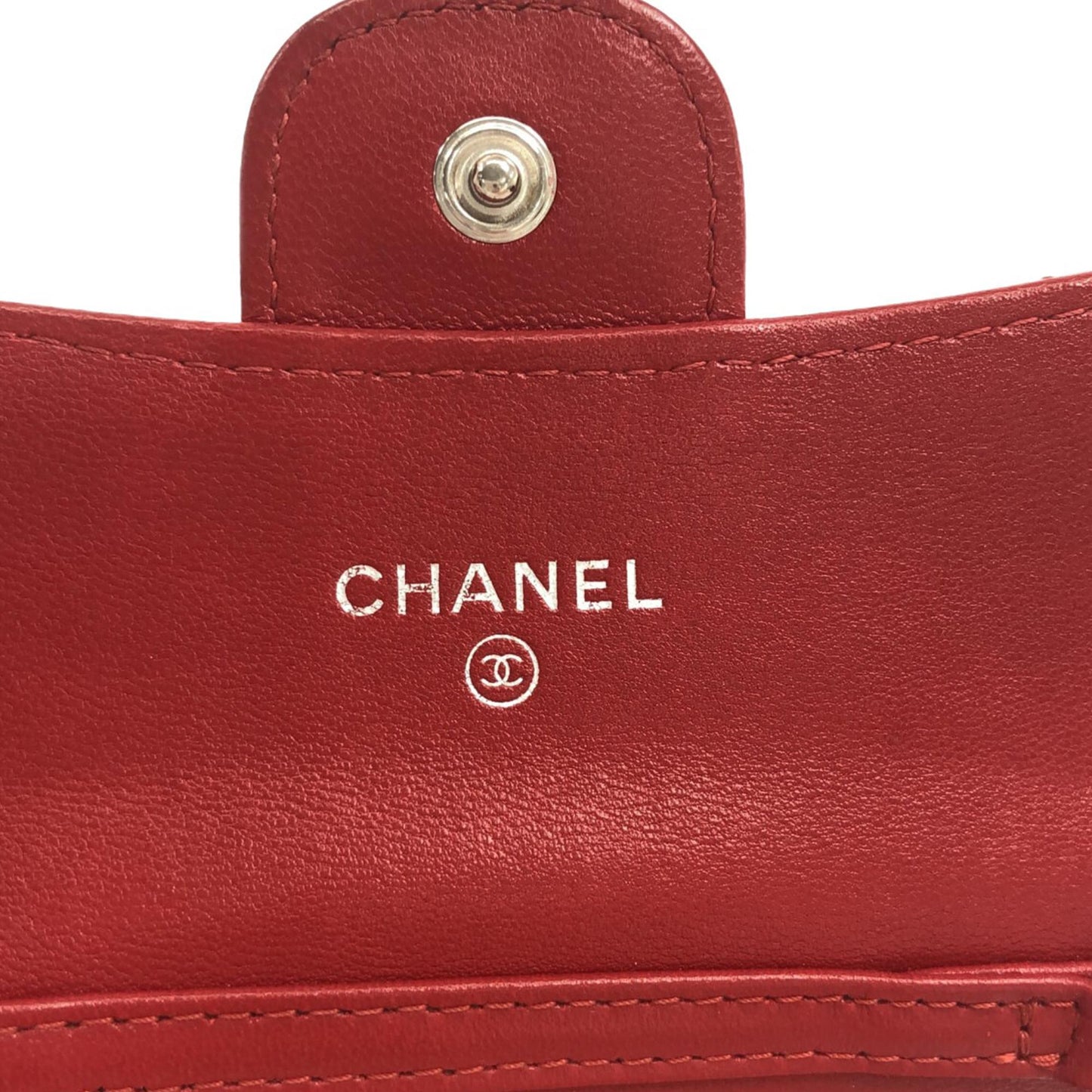 Chanel Classic Flap Lambskin Card Holder on Chain (SHG-Qf5Igv)