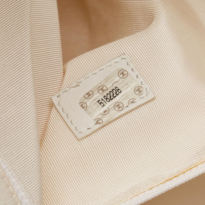 Chanel Leather Tote Bag (SHG-35527)