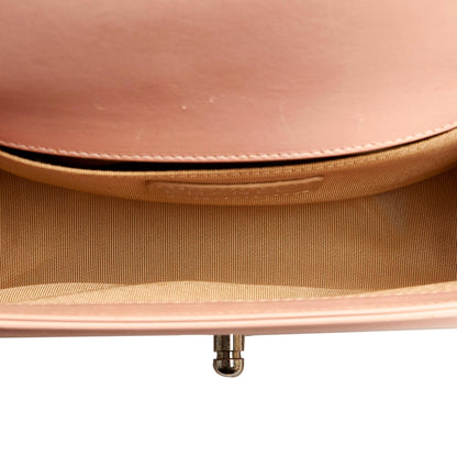 Chanel Matelasse Boy Crossbody Bag (SHG-CIgsy7)