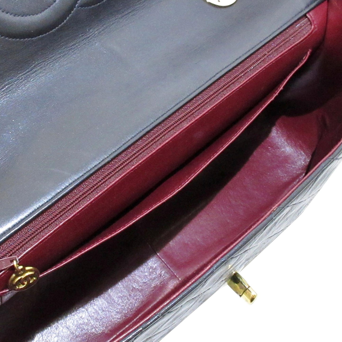 Chanel Matelasse Lambskin Leather Flap Bag (SHG-bjvAVq)