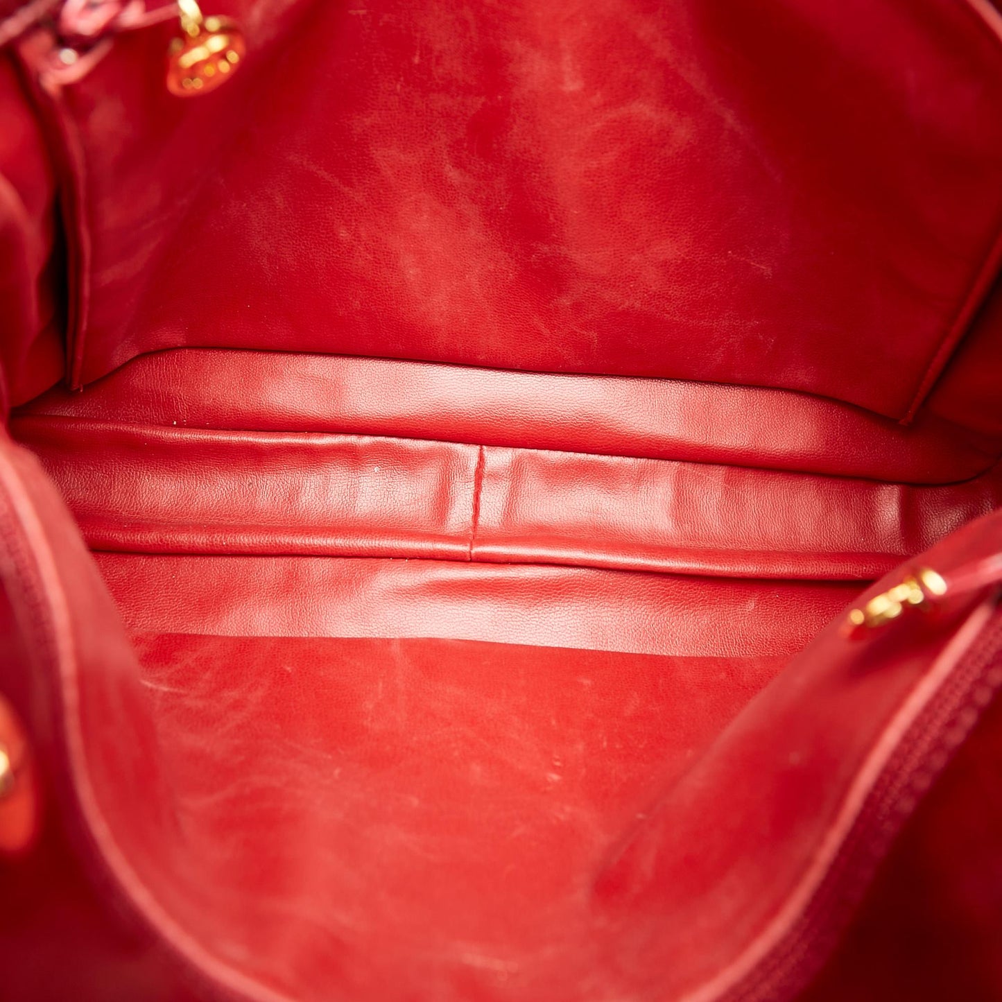 Chanel Matelasse Lambskin Leather Shoulder Bag (SHG-26965)