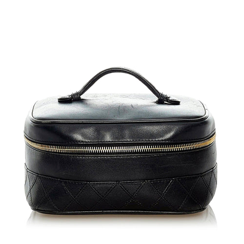Chanel Matelasse Lambskin Leather Vanity Bag (SHG-32648)