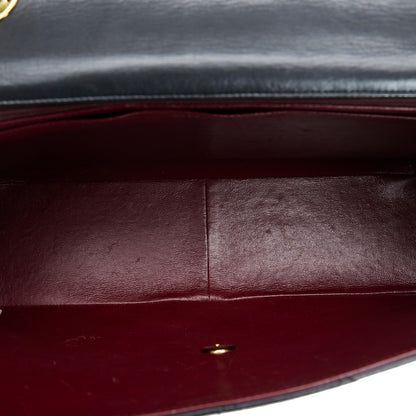 Chanel Maxi Classic Lambskin Single Flap (SHG-ZCH0EY)