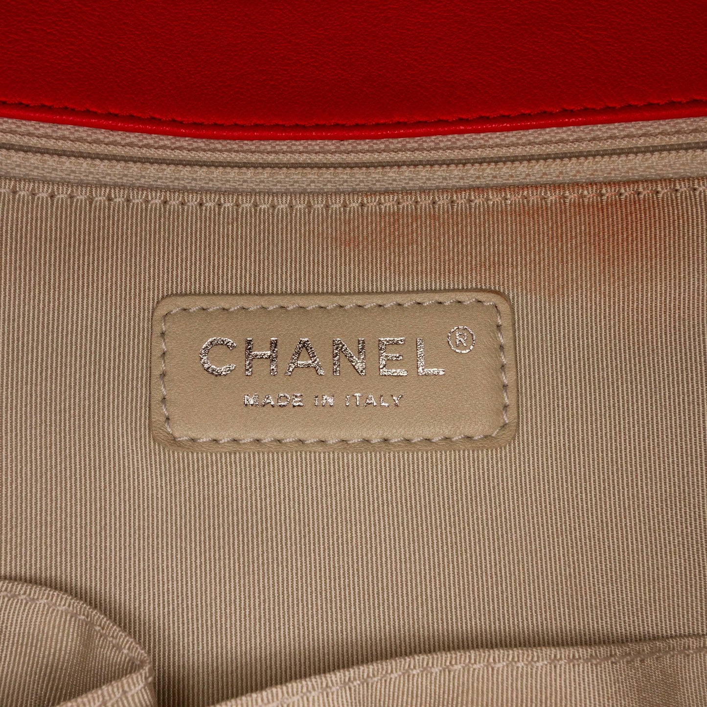 Chanel Maxi Lambskin Chain Around Flap (SHG-TmpBts)