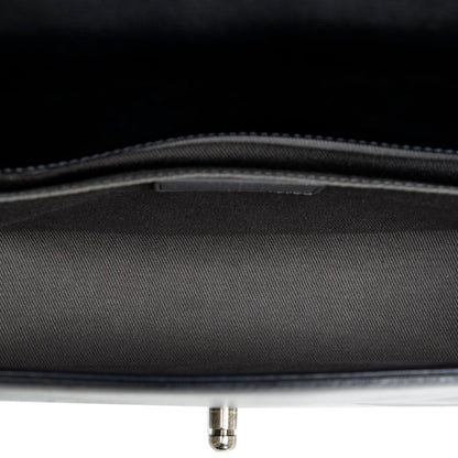 Chanel Medium Boy Bag (SHG-BOOAMQ)