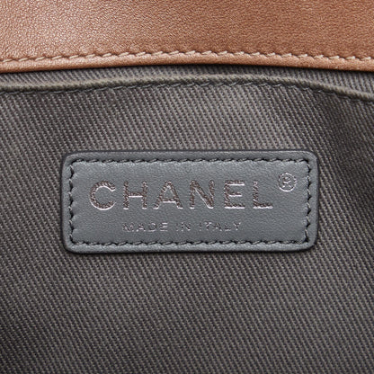 Chanel Medium Boy Flap Bag (SHG-VBGX4n)