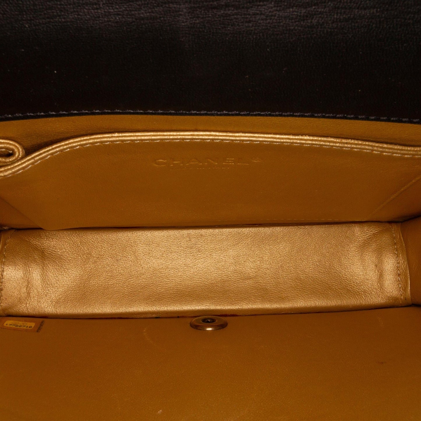 Chanel Medium Boy Flap Tricolor (SHG-lWkgem)