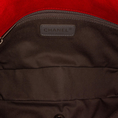 Chanel Medium CC Matelasse Shouder Bag (SHG-dZQ6np)