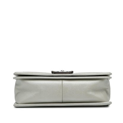 Chanel Medium Caviar Boy Flap Bag (SHG-ajMQXj)