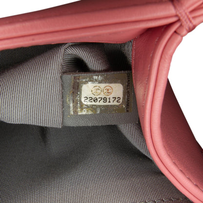 Chanel Medium Chevron Boy Flap (SHG-A6HoST)