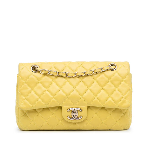 Chanel Medium Classic Double Stitch Calfskin Double Flap (SHG-Y92L3n)