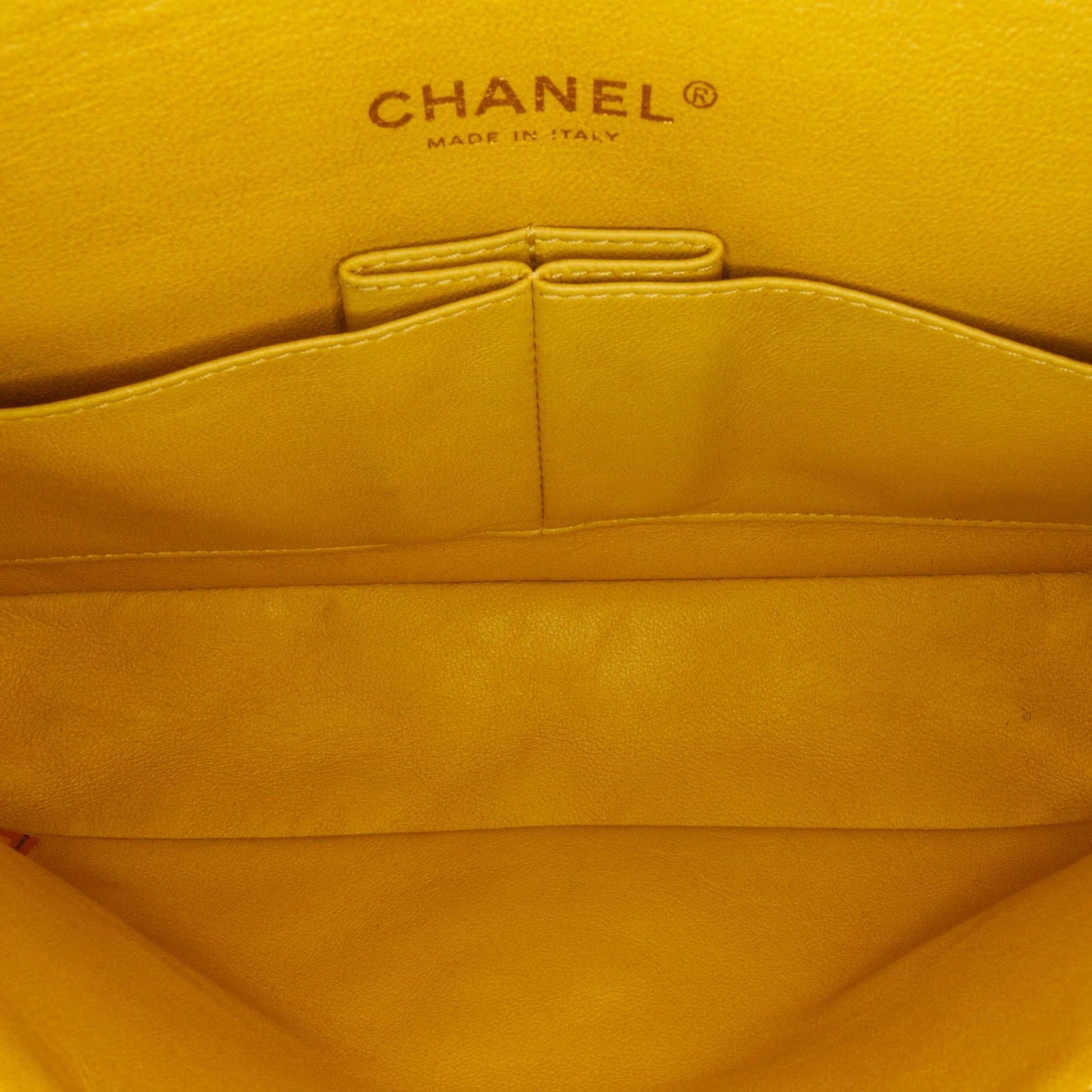 Chanel Medium Classic Double Stitch Calfskin Double Flap (SHG-Y92L3n)