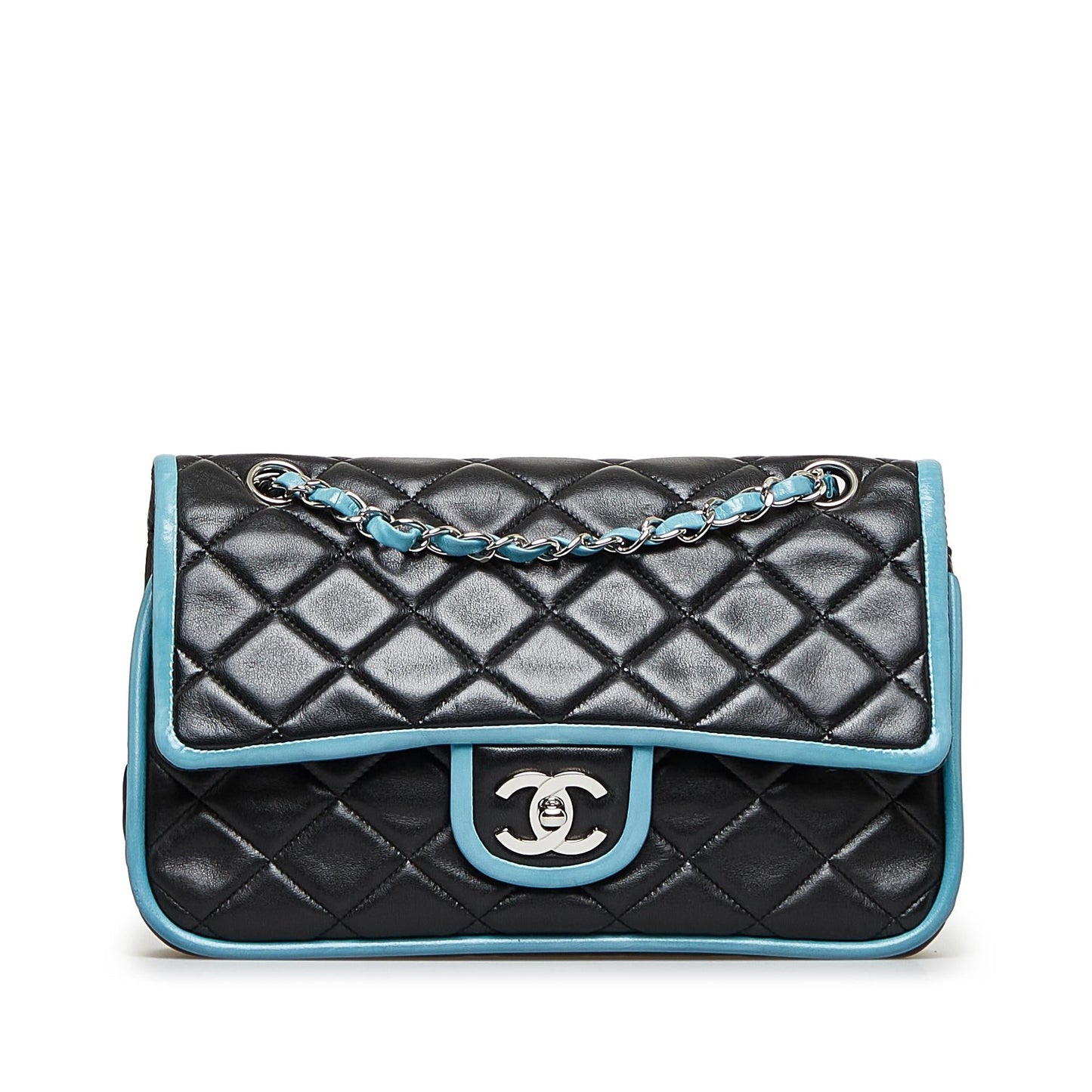 Chanel Medium Classic Lambskin Bicolor Double Flap (SHG-8jAZkX)