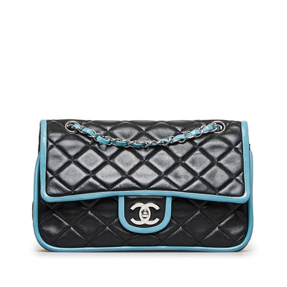 Chanel Medium Classic Lambskin Bicolor Double Flap (SHG-8jAZkX)