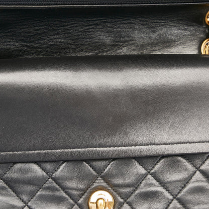 Chanel Medium Classic Lambskin Double Flap (SHG-Vy6wu2)