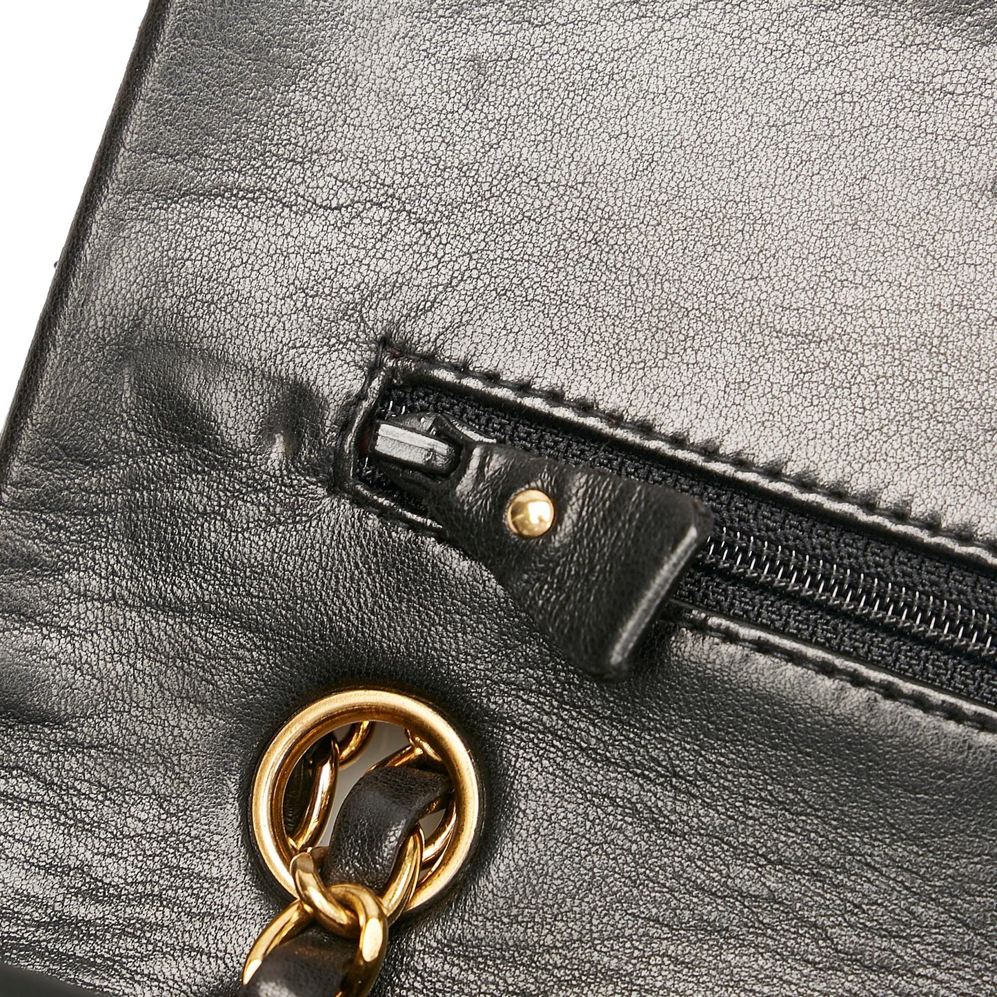 Chanel Medium Classic Lambskin Double Flap (SHG-Vy6wu2)