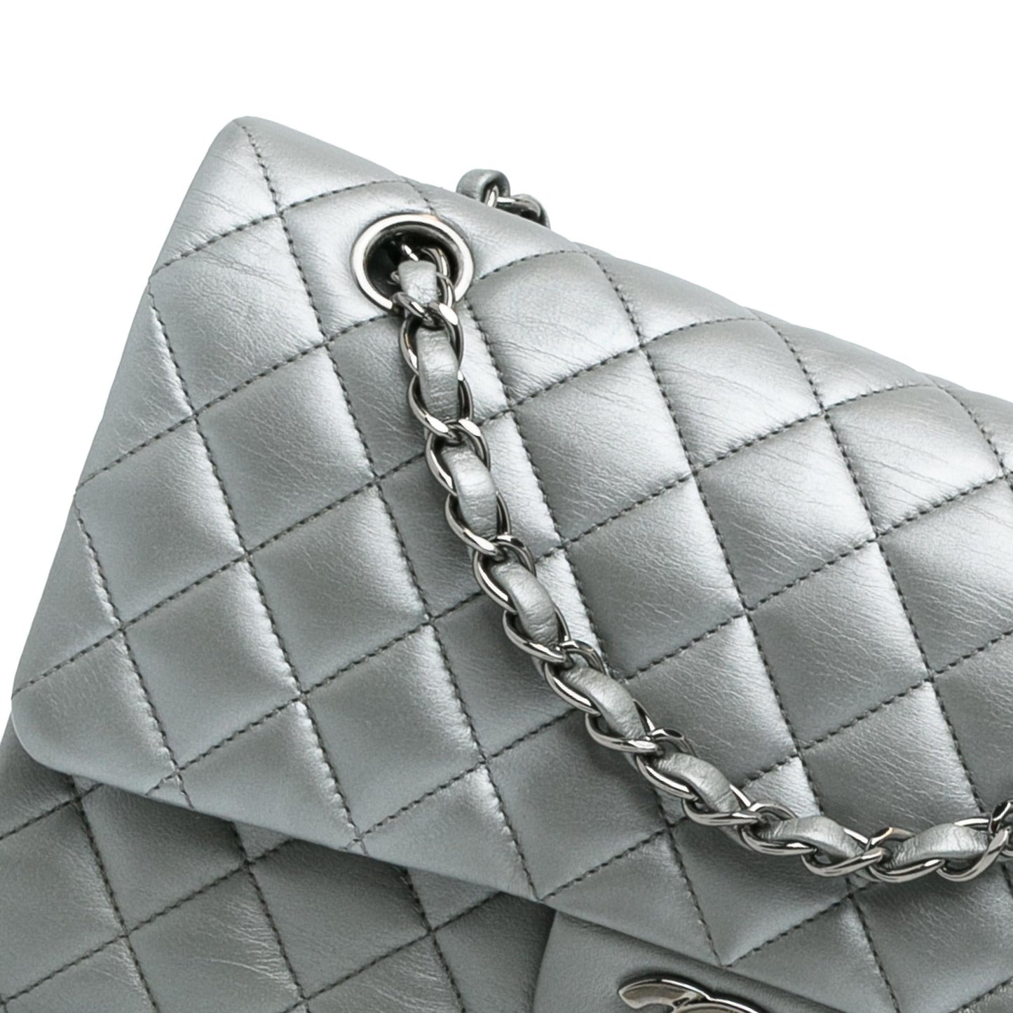 Chanel Medium Classic Lambskin Double Flap (SHG-W9RPF1)