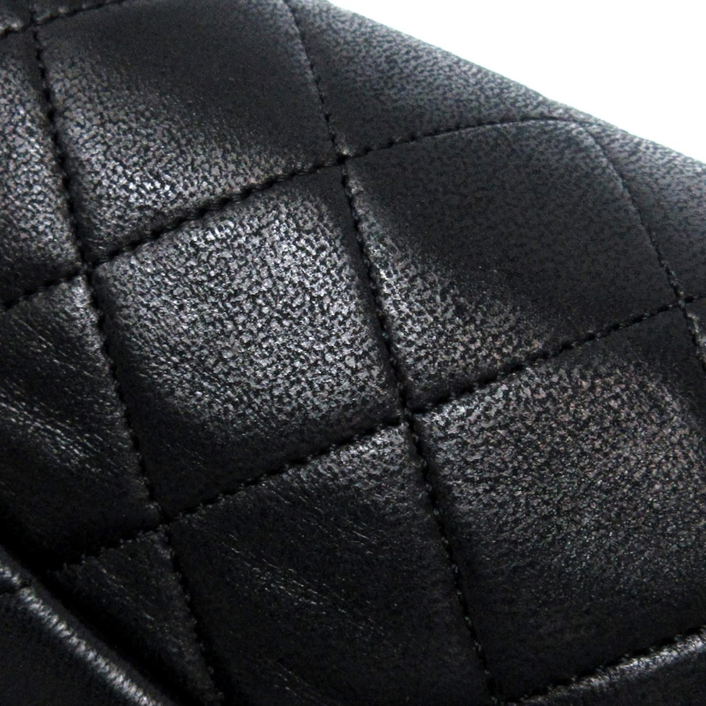 Chanel Medium Classic Lambskin Double Flap (SHG-gzRfsV)