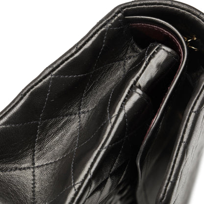 Chanel Medium Classic Lambskin Double Flap (SHG-veZ7dq)