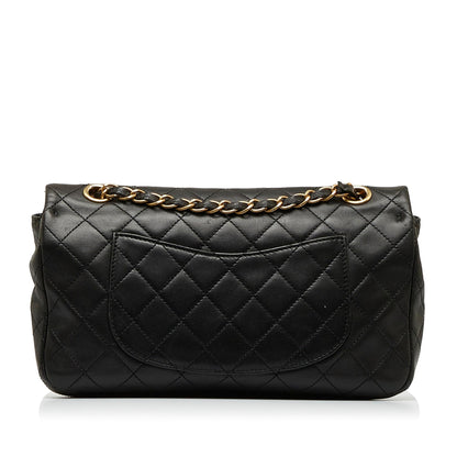 Chanel Medium Classic Lambskin Single Flap (SHG-IvYGNR)