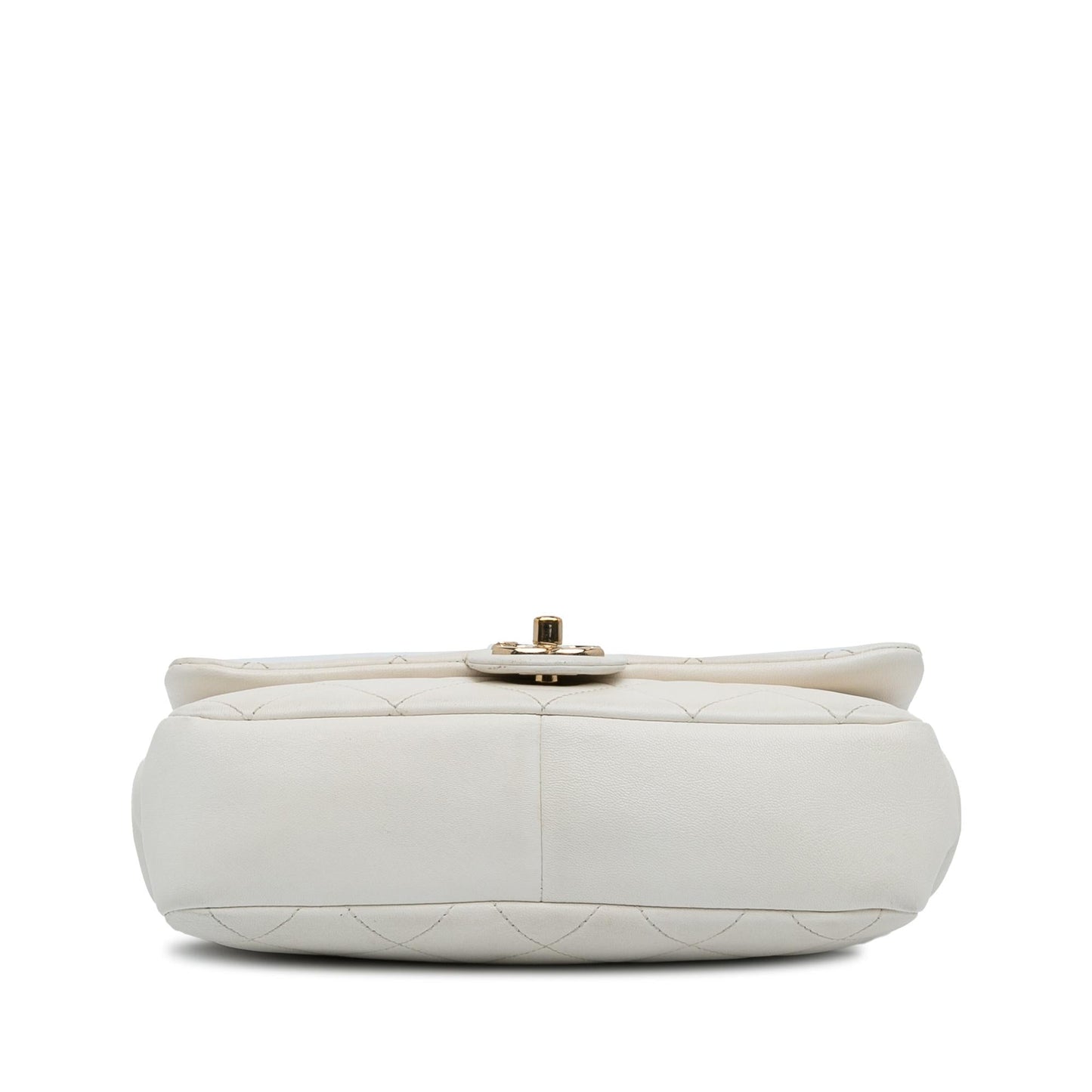 Chanel Medium Lambskin Bicolor Chain Flap Bag (SHG-JkQQCZ)