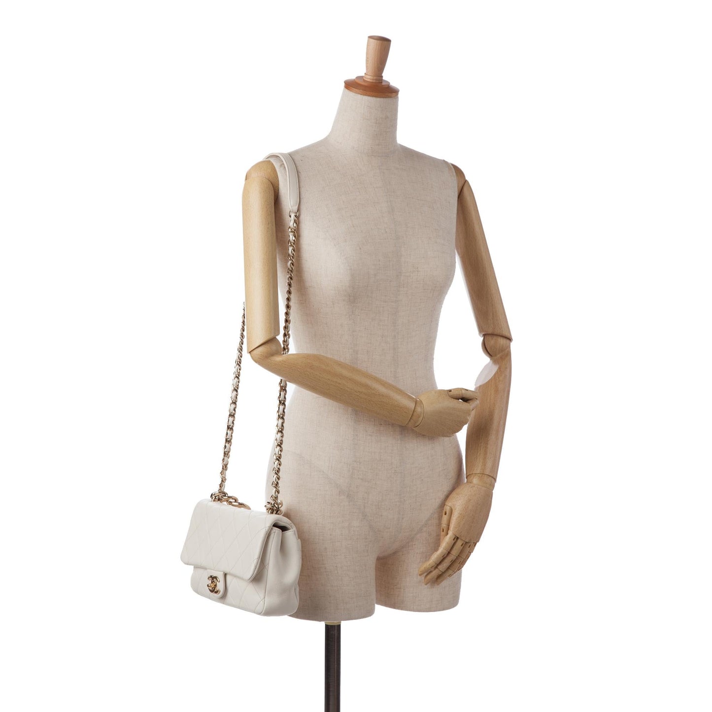 Chanel Medium Lambskin Bicolor Chain Flap Bag (SHG-JkQQCZ)