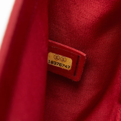 Chanel Medium Lambskin Boy Bicolor Flap Bag (SHG-rAk6LZ)