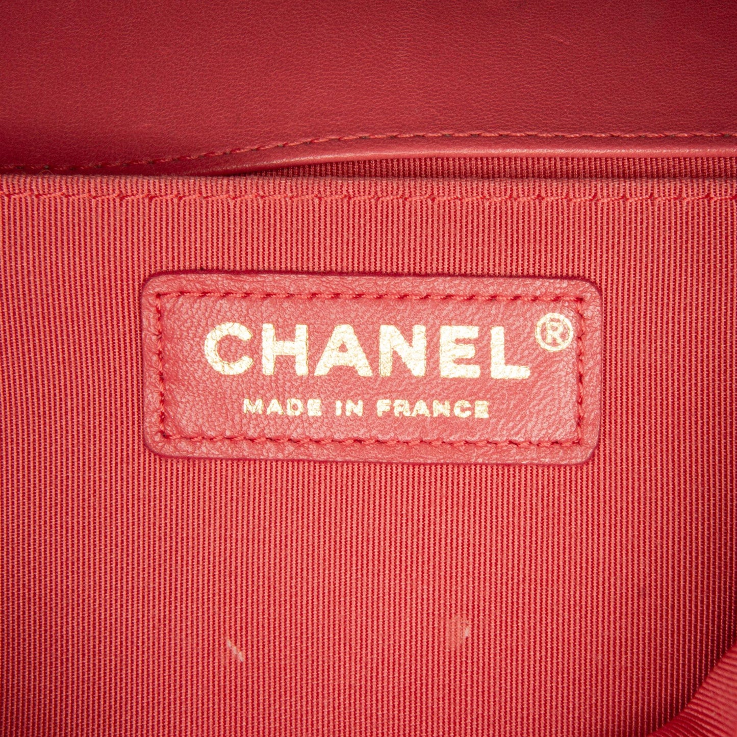 Chanel Medium Lambskin Boy Flap Bag (SHG-5TRcJM)
