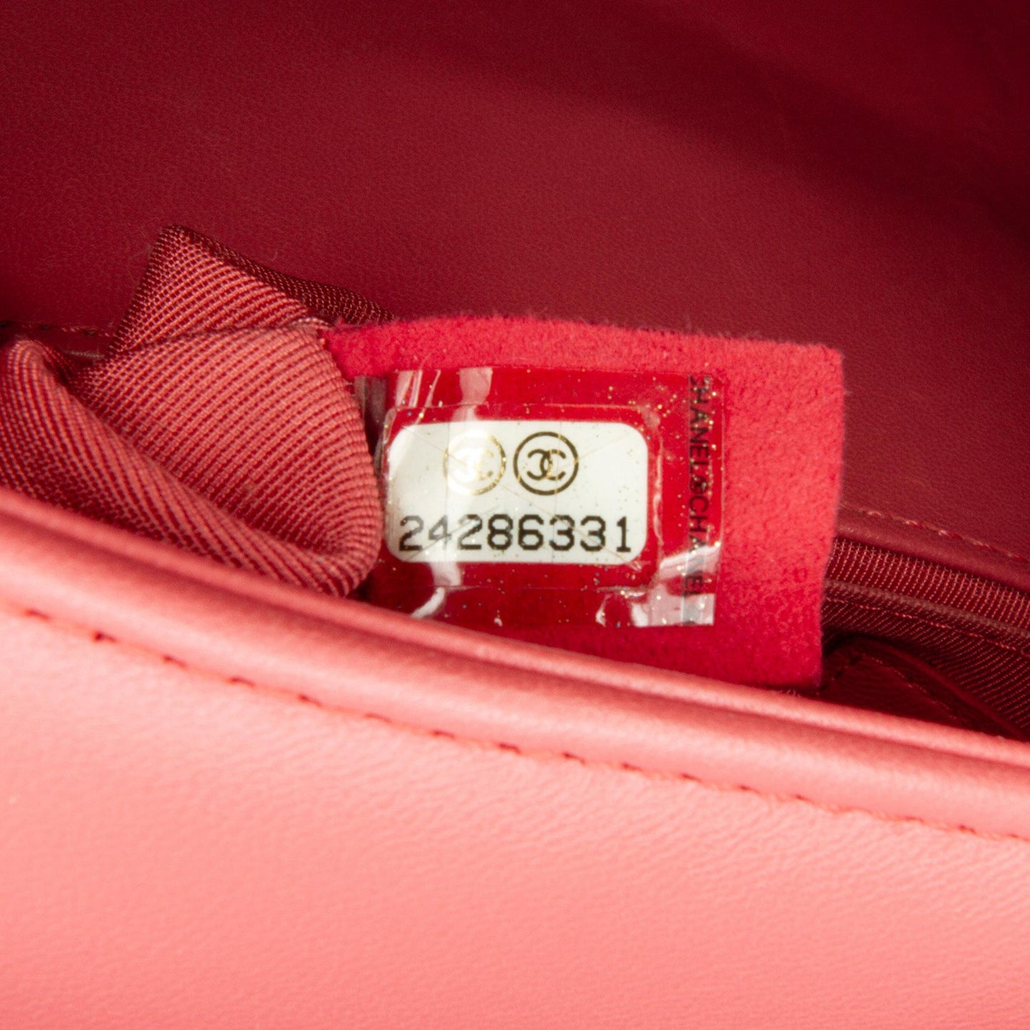 Chanel Medium Lambskin Boy Flap Bag (SHG-5TRcJM)