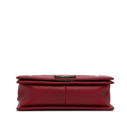 Chanel Medium Lambskin Boy Flap Bag (SHG-HGvn58)