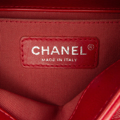 Chanel Medium Lambskin Boy Flap Bag (SHG-HGvn58)