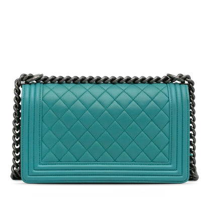 Chanel Medium Lambskin Boy Flap Bag (SHG-CQzfDs)