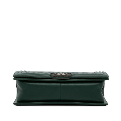 Chanel Medium Lambskin Boy Flap Bag (SHG-6P7DVs)
